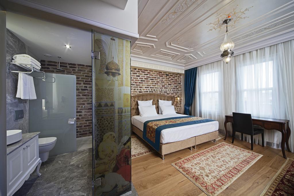 Hotel Azade Premier 3*